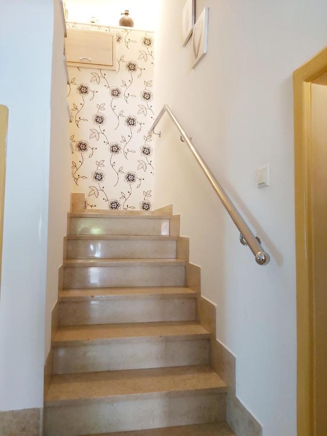 Meduza B&B Barbat na Rabu Exterior photo